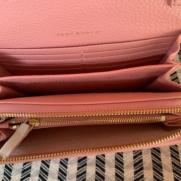 Tory Burch bombe flat wallet crossbody cameo pink - Picture 6 of 8